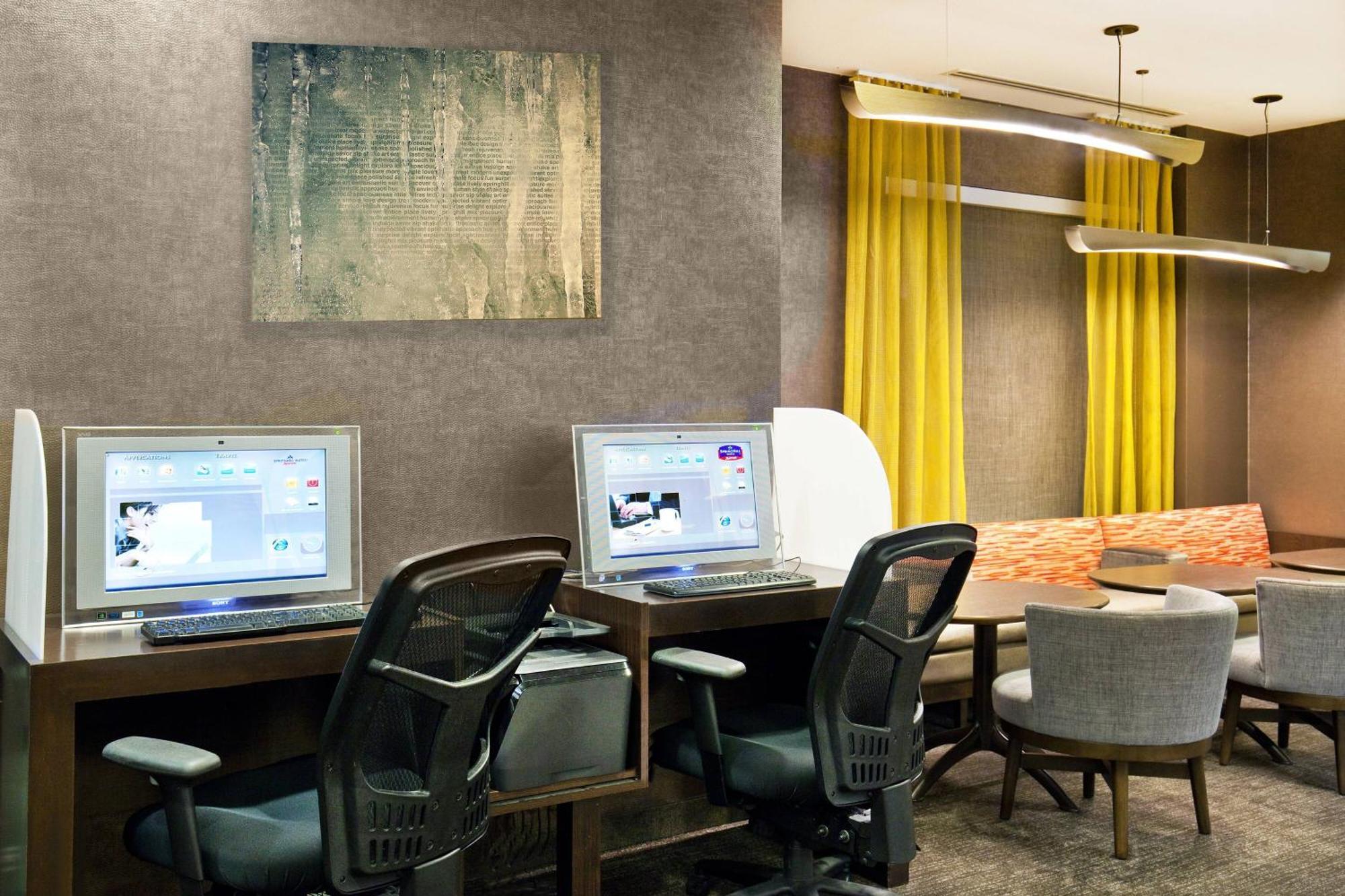 Springhill Suites Chesapeake Greenbrier Konforlar fotoğraf